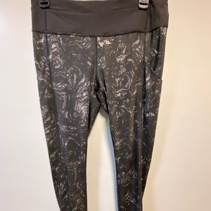Full length Lululemon leggings-size 8